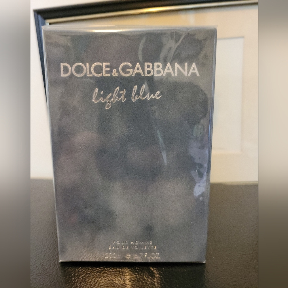 Dolce &Gabbana 6.7oz light blue